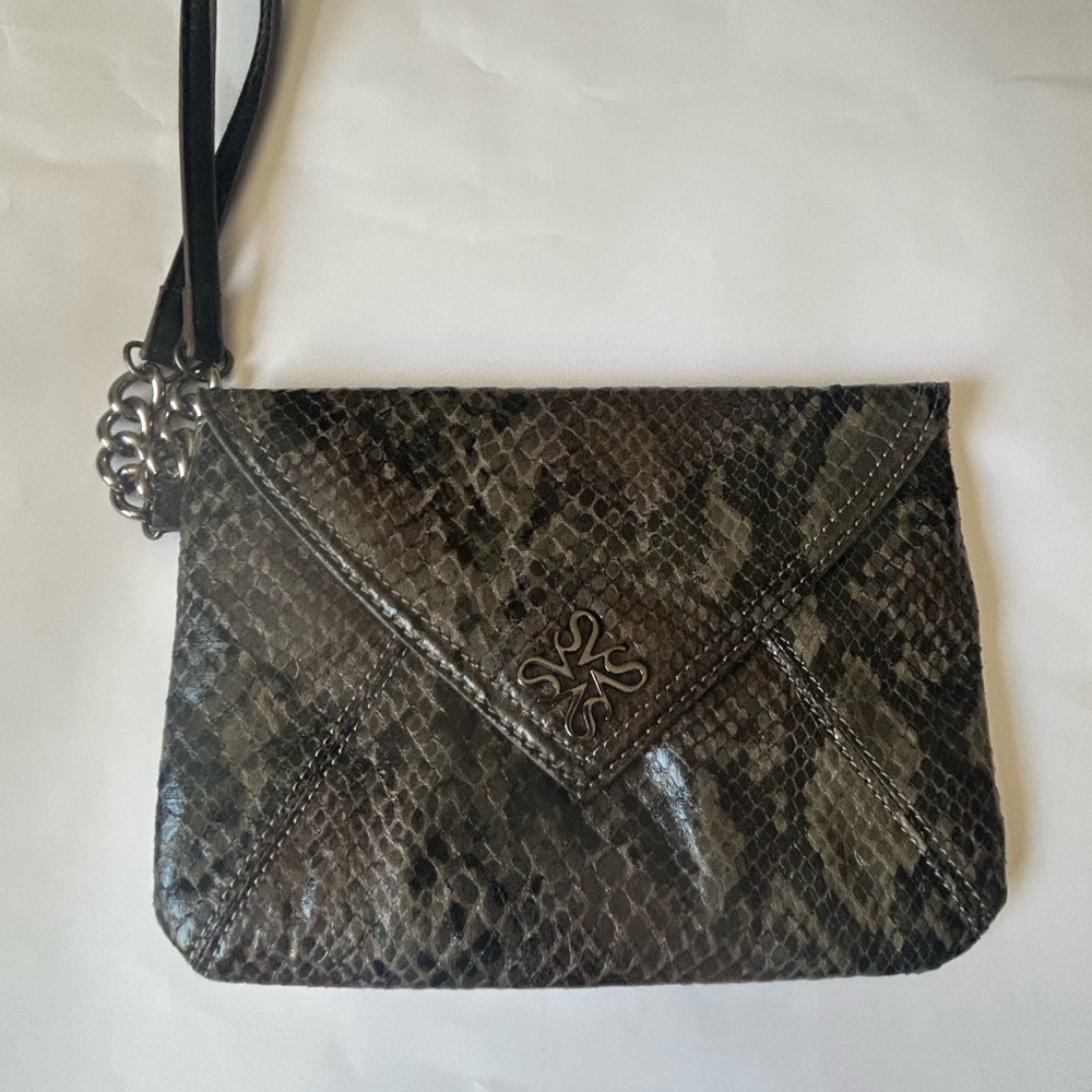 Simply Vera Vera Wang Black Snakeskin Wristlet